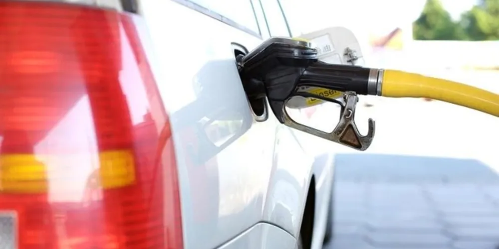 Hoje, o imposto é cobrado no momento da venda do combustível no posto de gasolina