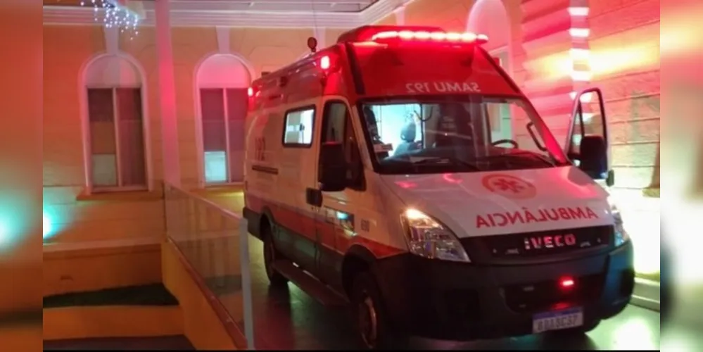 Vítima foi levada à Santa Casa para receber atendimento médico e, a princípio, está fora de risco