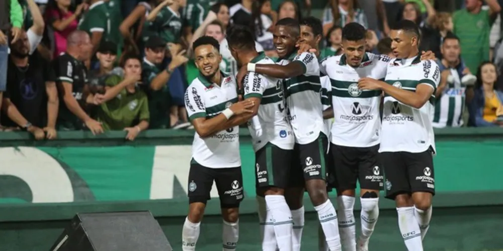 Coxa saiu atrás no placar, mas buscou a virada com gol no último minuto do jogo