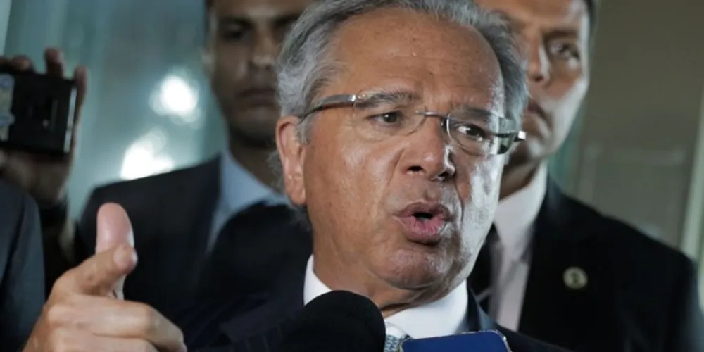 O ministro começa a terça-feira (21) reunindo-se com o professor Klaus Schwab, criador do Fórum Econômico Mundial