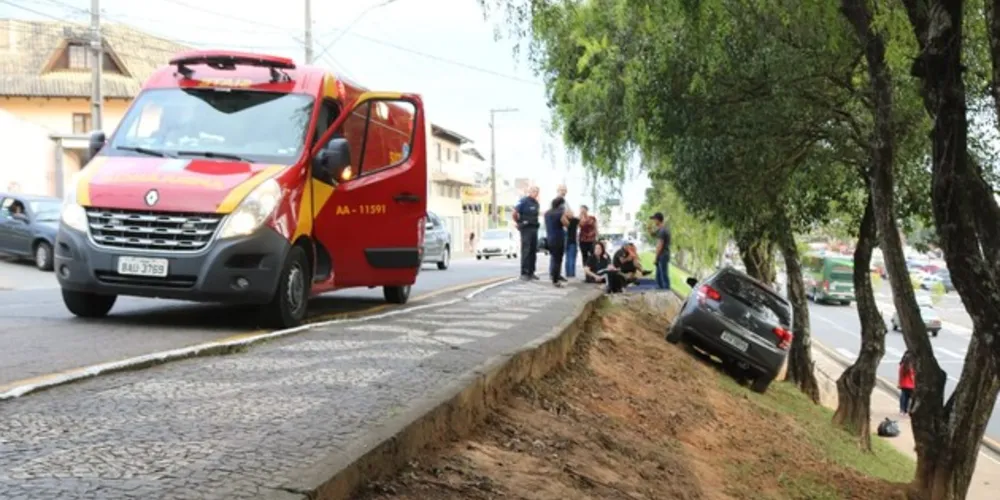 Acidente aconteceu na tarde desta terça-feira, perto da Estação Rodoviária