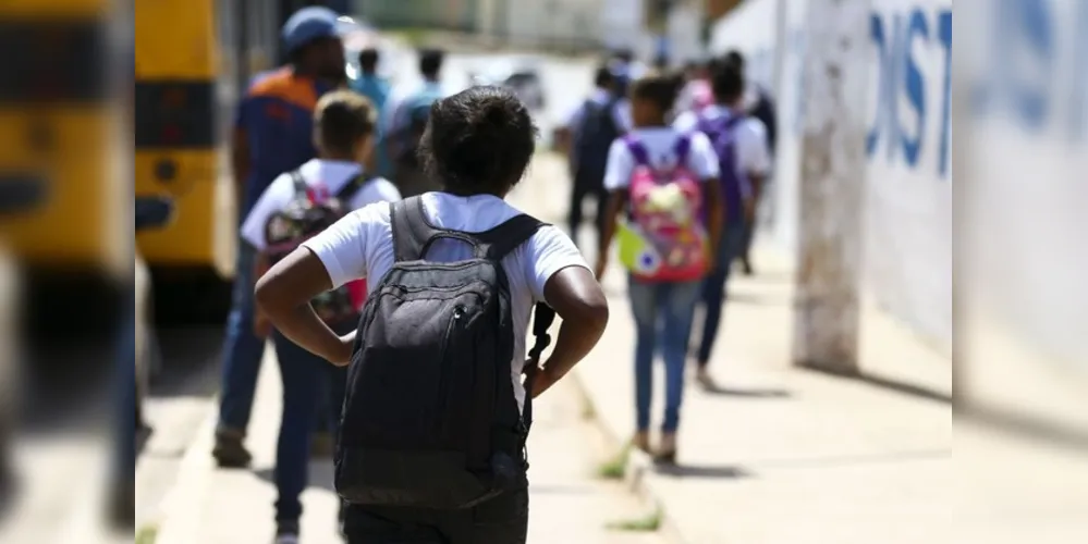 Entre as mulheres, tanto em 2000 quanto em 2018, medicina, direito, pedagogia e licenciaturas, enfermagem, psicologia, administração e veterinária estão entre as top 10