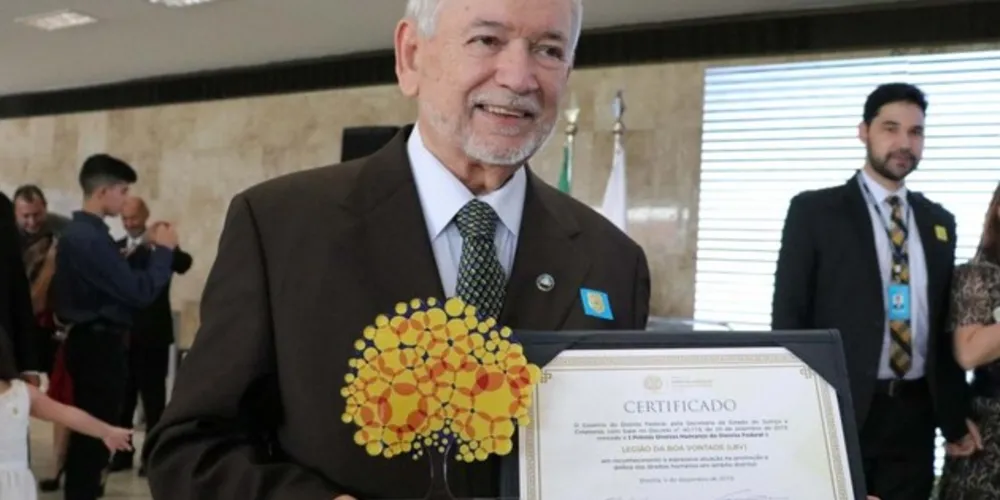 Na ocasião, o diretor-presidente da LBV, José de Paiva Netto, foi representado por Haroldo Rocha, assessor da Presidência.
