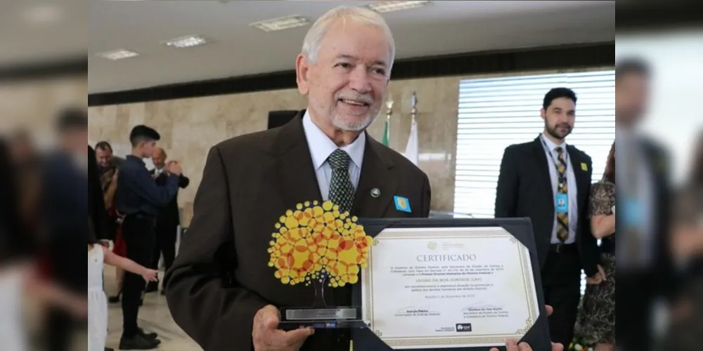 Na ocasião, o diretor-presidente da LBV, José de Paiva Netto, foi representado por Haroldo Rocha, assessor da Presidência.