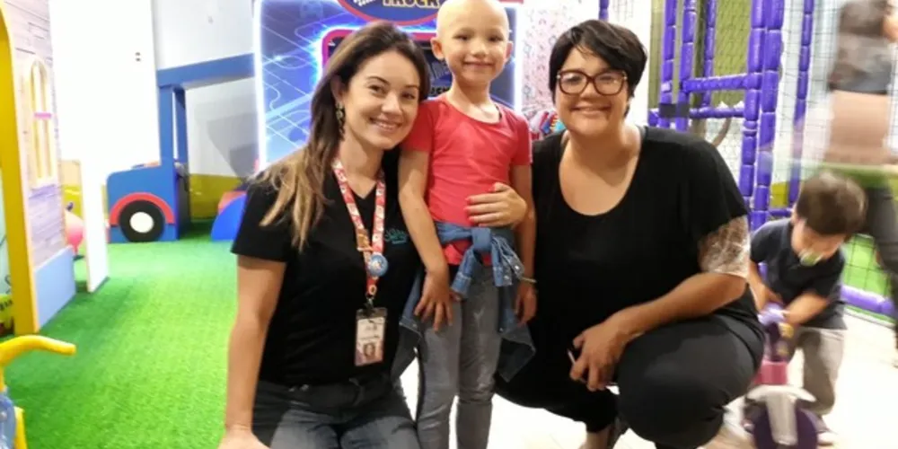 Imagem ilustrativa da imagem Ação beneficente arrecada fundos para jovem com tumor em PG