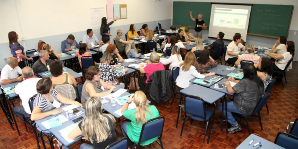 Evento da Secretaria de Estado da Educação e do Esporte busca promover o diálogo e desenvolver o planejamento pedagógico junto aos gestores das instituições estaduais de ensino.