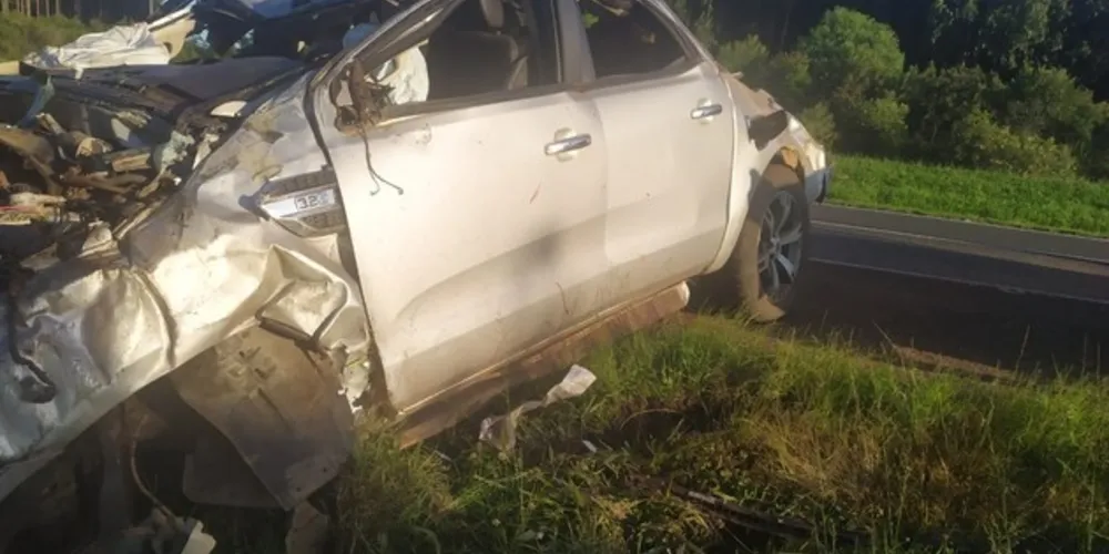 Acidente aconteceu no km 301, na estrada que liga os municípios de Carambeí e Castro