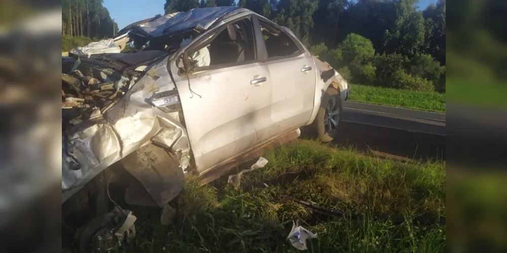 Acidente aconteceu no km 301, na estrada que liga os municípios de Carambeí e Castro