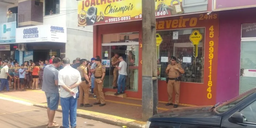 Um policial militar ficou ferido durante a ação 