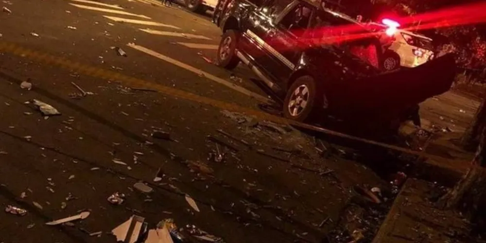 Segundo informações do Corpo de Bombeiros, o motorista de uma caminhonete S10 avançou de forma proposital em uma multidão que participava de uma festa.