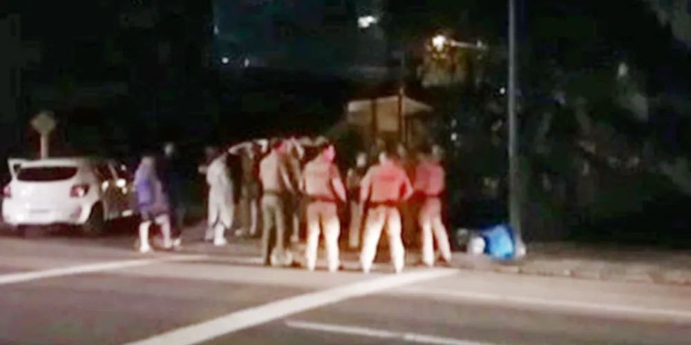 Autor da agressão estaria embriagado e fugiu após agredir motorista