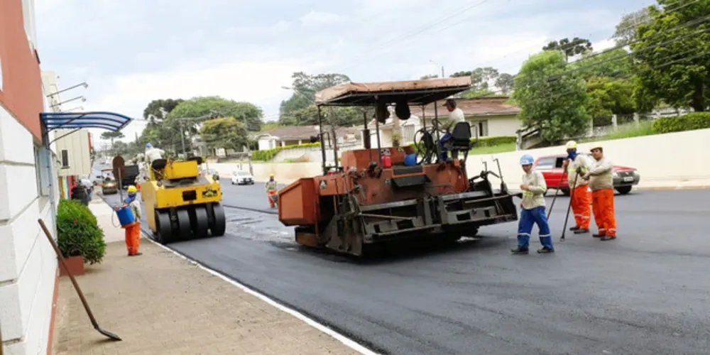 Via contará com quatro pistas, sendo três em direção ao bairro. As obras estão avaliadas em, aproximadamente, R$ 7,9 milhões