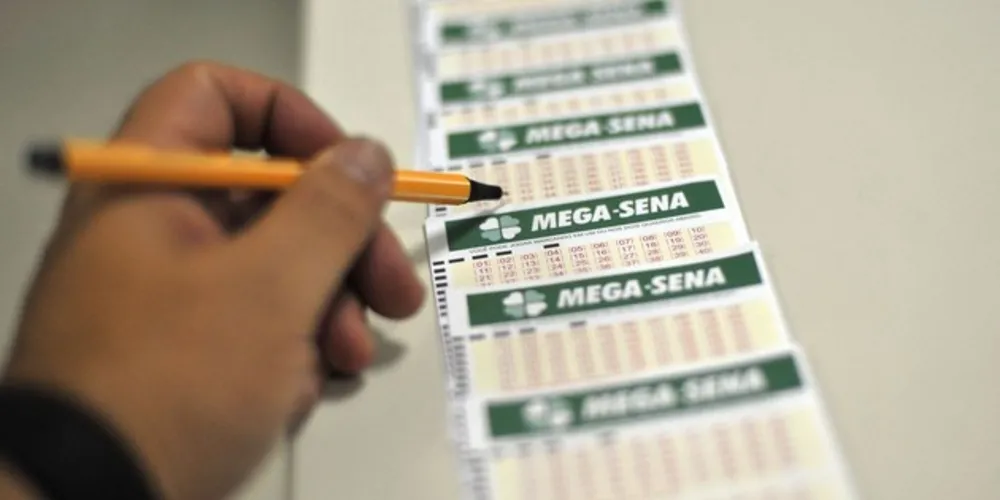 O valor da aposta simples da Mega-Sena é de R$ 4,50