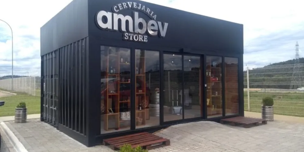 Loja está localizada na entrada da Cervejaria
