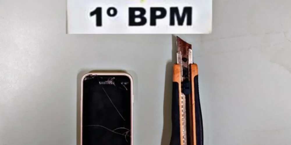 Armado com um estilete, o criminoso rendeu a vítima e levou seu aparelho celular