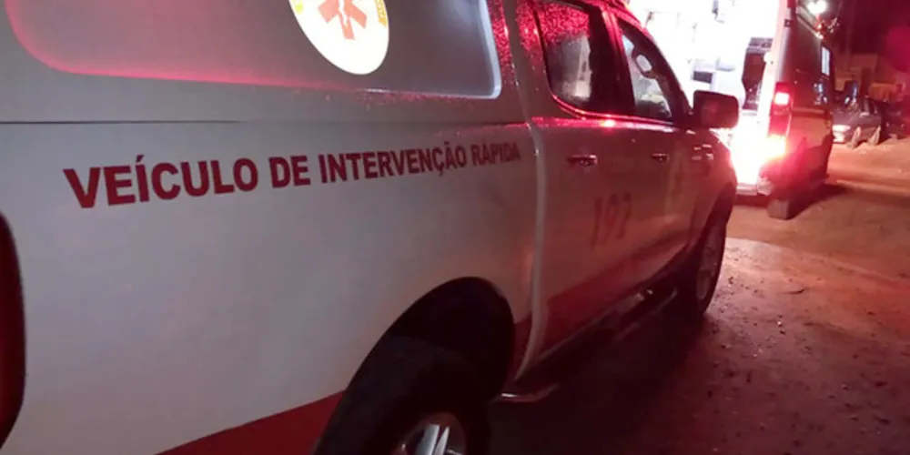 Socorristas passaram 40 minutos tentando reanimar a vítima, mas o rapaz não resistiu aos ferimentos