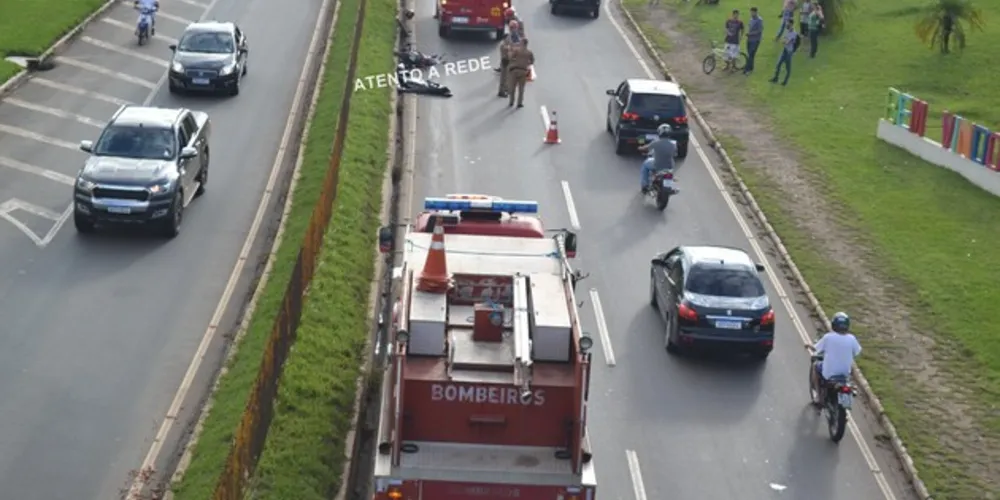 Jovem não resistiu aos ferimentos e morreu ainda no local do acidente