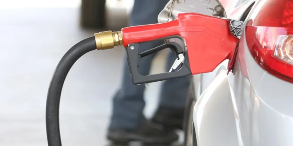Imagem ilustrativa da imagem Preço da gasolina em PG cai 3,4% em uma semana
