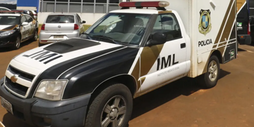 Corpo da mulher foi levado ao IML e ainda não há informações sobre a causa da morte