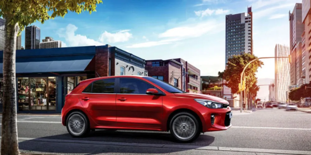 Disponível em duas versões, hatch conta com motor 1.6 litro, flex