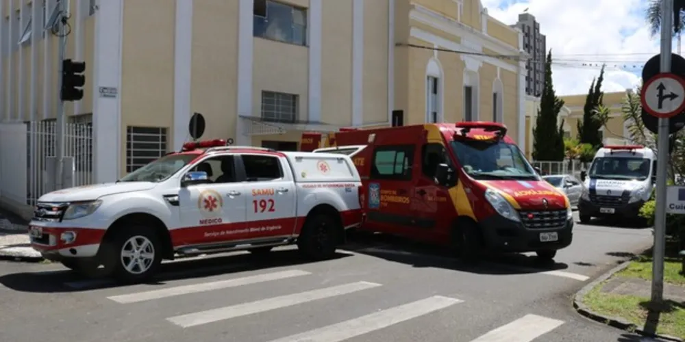 Vítima foi levada ao hospital, mas não resistiu aos ferimentos e morreu horas depois