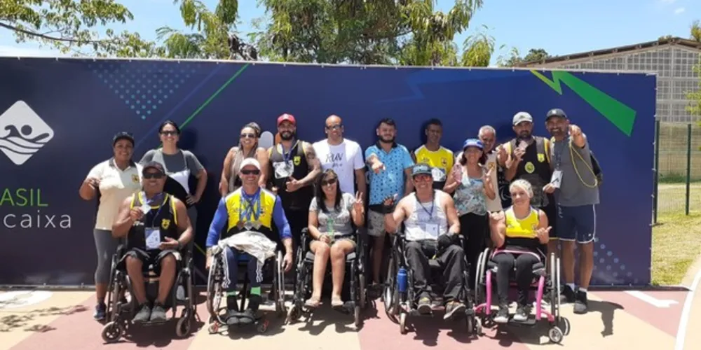 A equipe foi formada por atletas com várias deficiências como visuais, traumas, amputações e paralisia