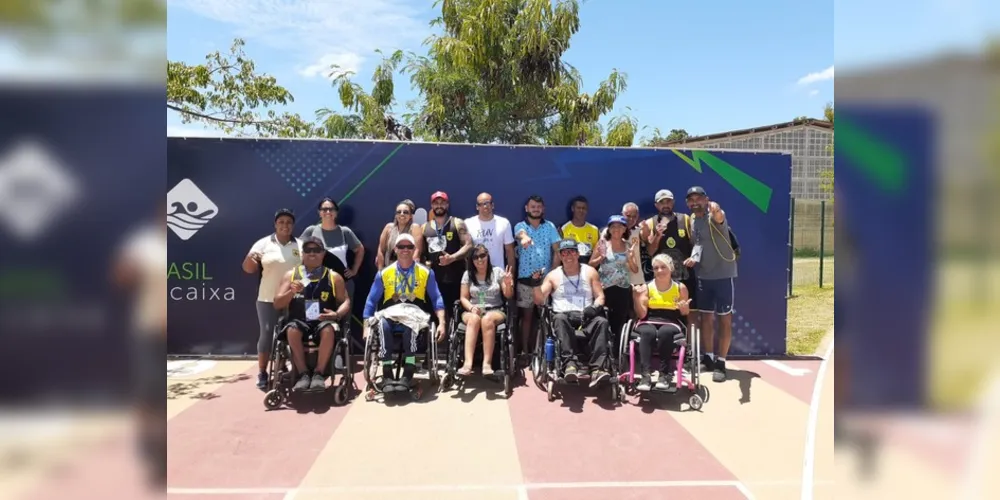 A equipe foi formada por atletas com várias deficiências como visuais, traumas, amputações e paralisia