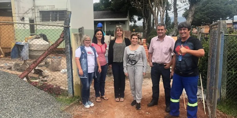Durante o tempo em que ficou à frente do Poder Executivo, Elizabeth continuou o ritmo de trabalho de Rangel, autorizando a abertura de licitações, visitando obras, escolas, aeroporto e o Hospital da Criança