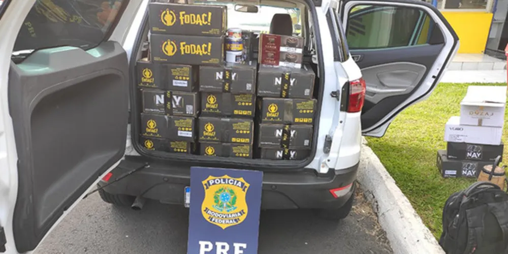 Produtos eram transportados em Ecosport abordada em Irati nesta quinta-feira