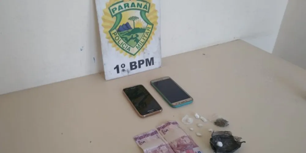 Dois homens estavam com mandado de prisão e ficaram retidos na 13° SdP