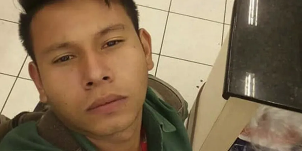 Jovem chegou a ser socorrido, mas morreu ainda no local do atropelamento