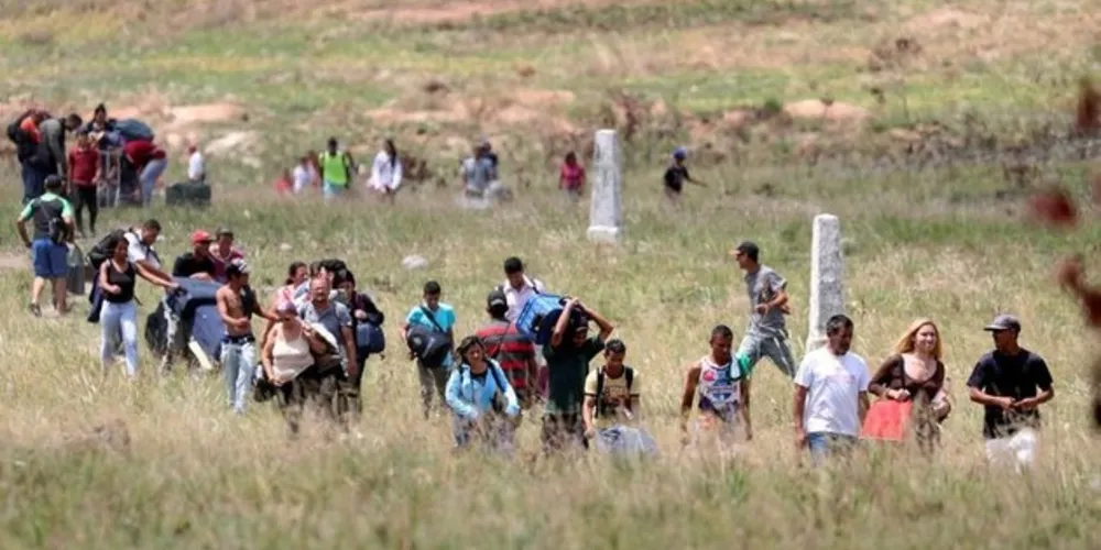 Refugiados precisam pedir autorização ao Conare antes de viajar para fora do país