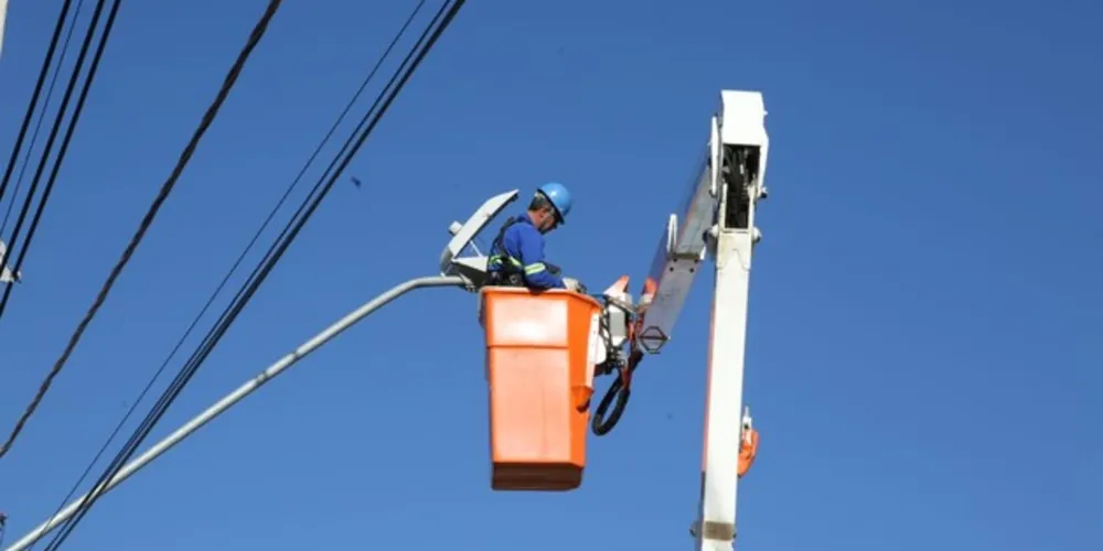 Ao todo, foram 11.926 solicitações para manutenção, implantação e melhorias da iluminação pública.