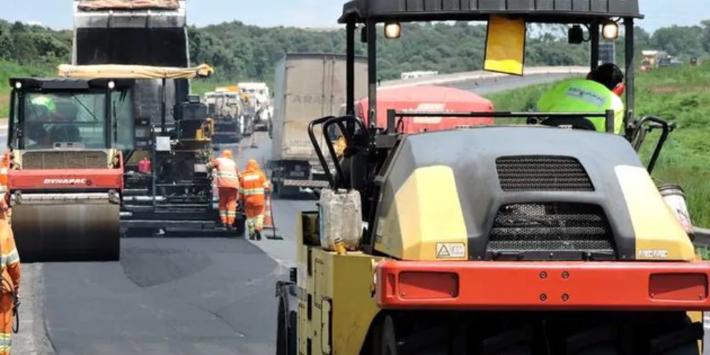 Obras de reparo causaram congestionamento