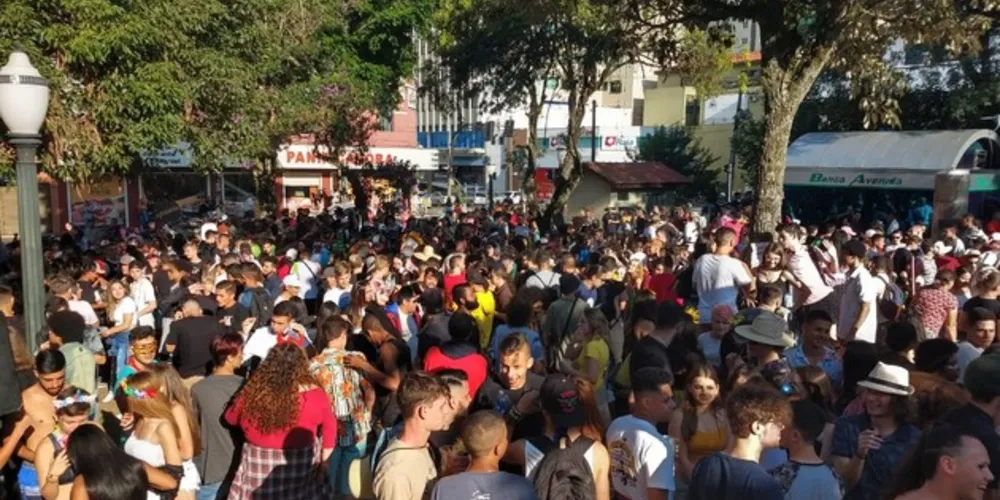 Iniciativa coletiva busca resgatar e fortalecer o bloco de rua popular