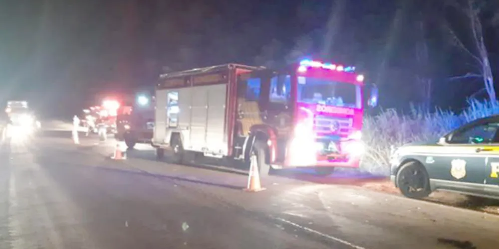 Polícia acredita que o rapaz não usava cinto de segurança no momento do acidente