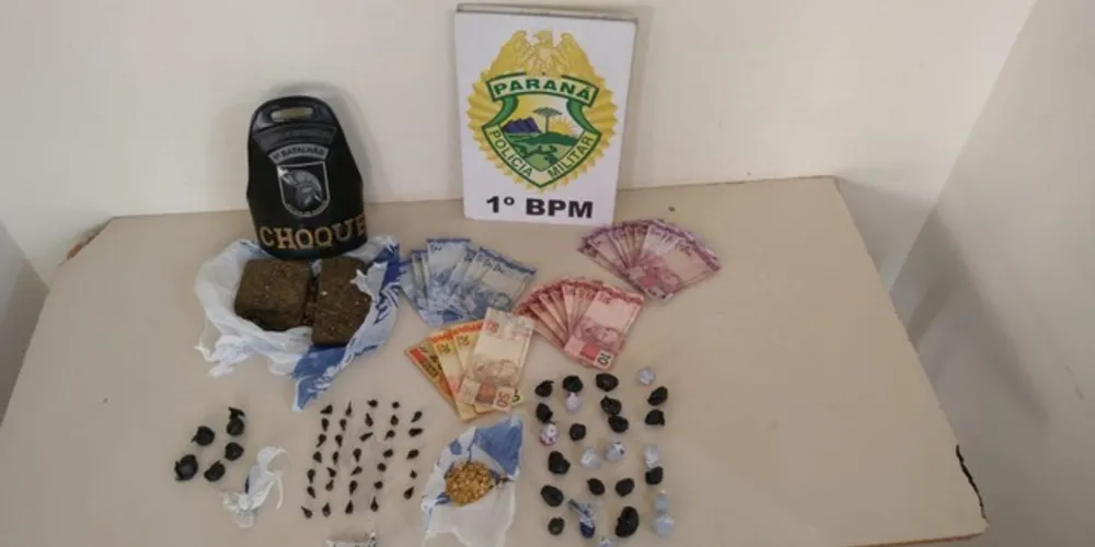 Equipe do Choque encontrou maconha, crack e dinheiro durante abordagem