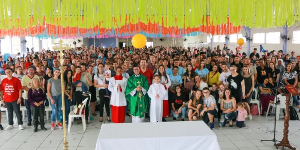 Chamado em seu início de ‘Carnaval Cristão’, o Saron atraiu perto de mil pessoas durante toda a terça-feira