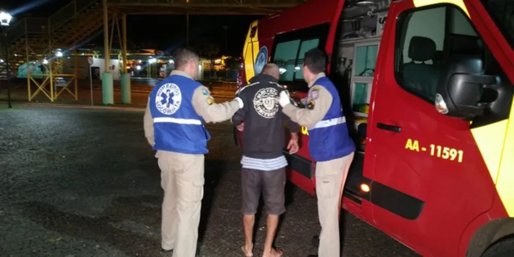 Vítima precisou do atendimento do Corpo de Bombeiros e apresentava lesões na cabeça