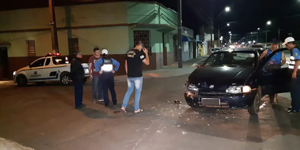 Batida não deixou nenhum ferido e causou apenas danos materiais