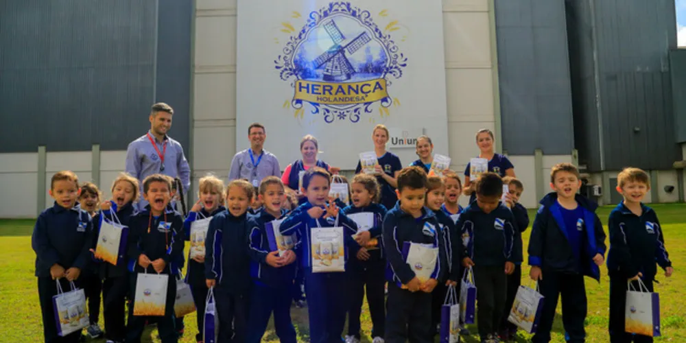 Crianças do Centro Municipal de Educação Infantil Professora Sophia Adamowicz receberam orientações sobre o tema.