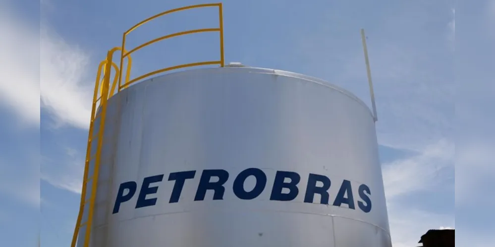 Diesel cai 5% e a gasolina, 4%. Redução entrou em vigor hoje
