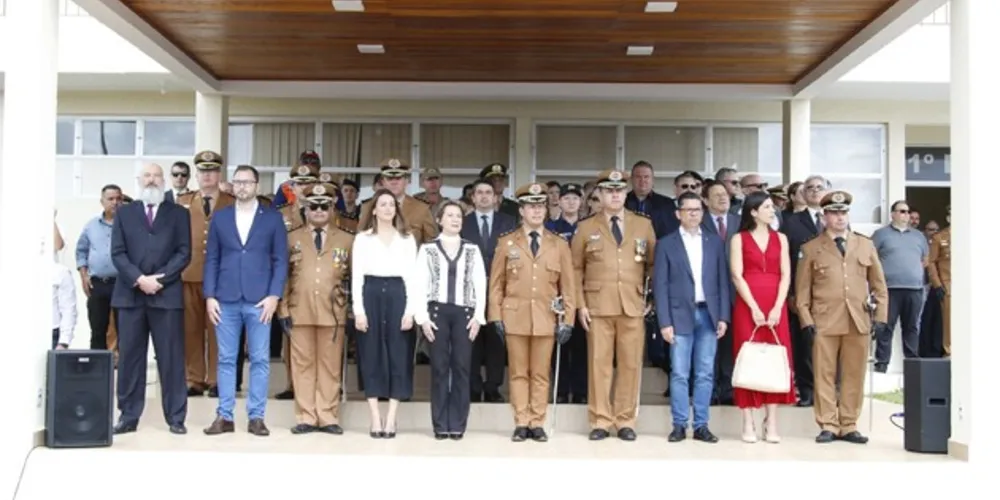 Honraria entregue aos homenageados enaltece conduta de quem ajudou a construir a história do 1º BPM