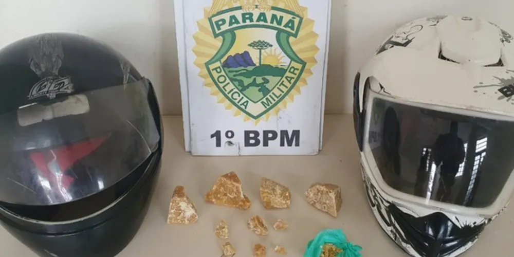 Droga foi encontrada com passageiro da motocicleta abordada na Vila Estrela nesta terça