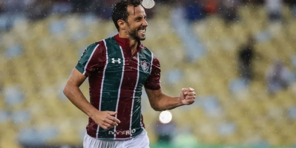 Nenê marcou de pênalti seu oitavo gol nos dez últimos jogos