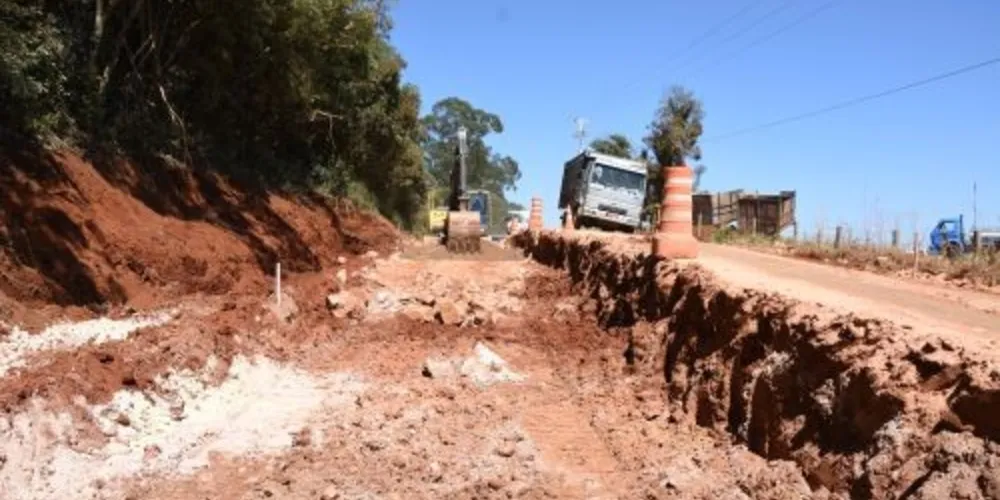 O projeto prevê a pavimentação de um trecho de mais de seis quilômetros