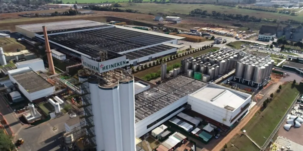 Imagem ilustrativa da imagem Heineken investirá R$ 900 mi em fábrica de PG