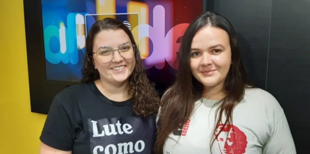 Imagem ilustrativa da imagem Rosas de Luxemburgo reforma sede para ajudar mulheres