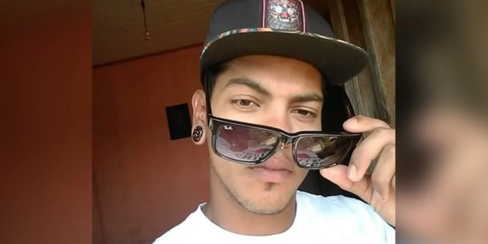 Roger teria sido confundido com o irmão gêmeo;
