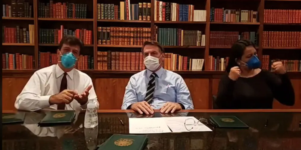 O presidente disse em seu pronunciamento que "não há motivo para pânico".